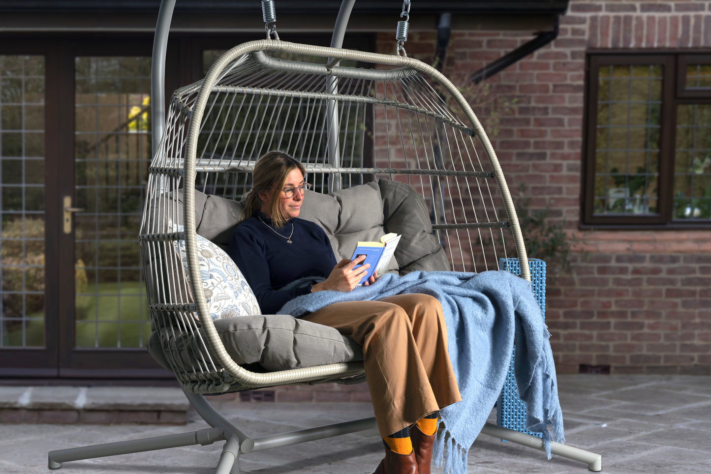 Eleanor Double Folding Hanging Chair - Natural/Cappuccino