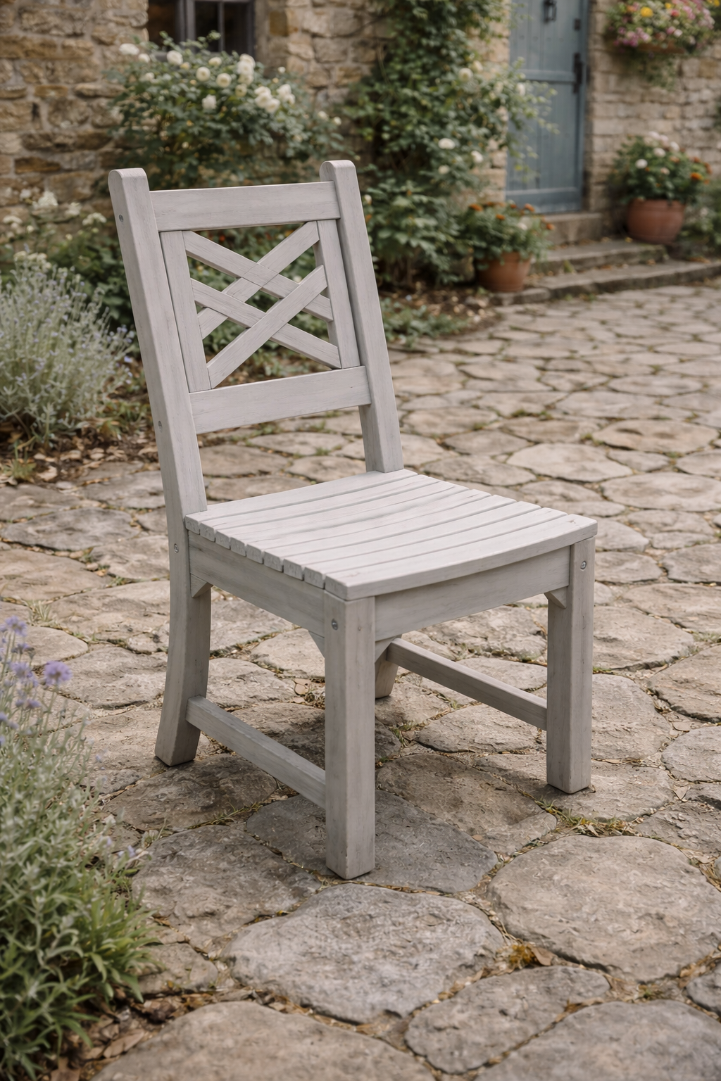 Winawood Speyside Round Dining Set