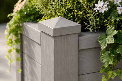 Winawood Blenheim Raised Square Planter