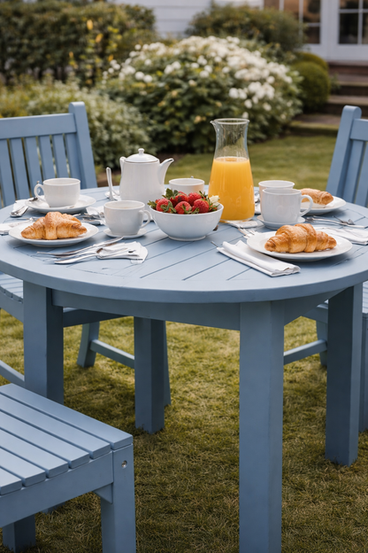 Winawood Sandwick Round Dining Set