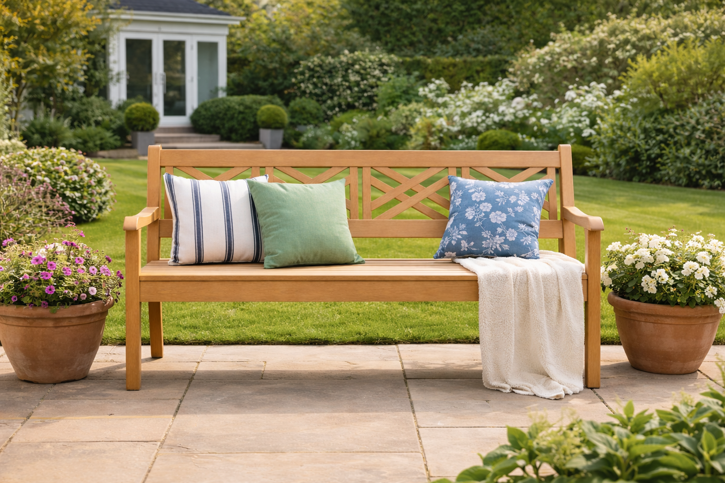Winawood Speyside 4 Seater Wood Effect Bench