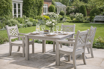 Winawood Speyside Square Dining Set