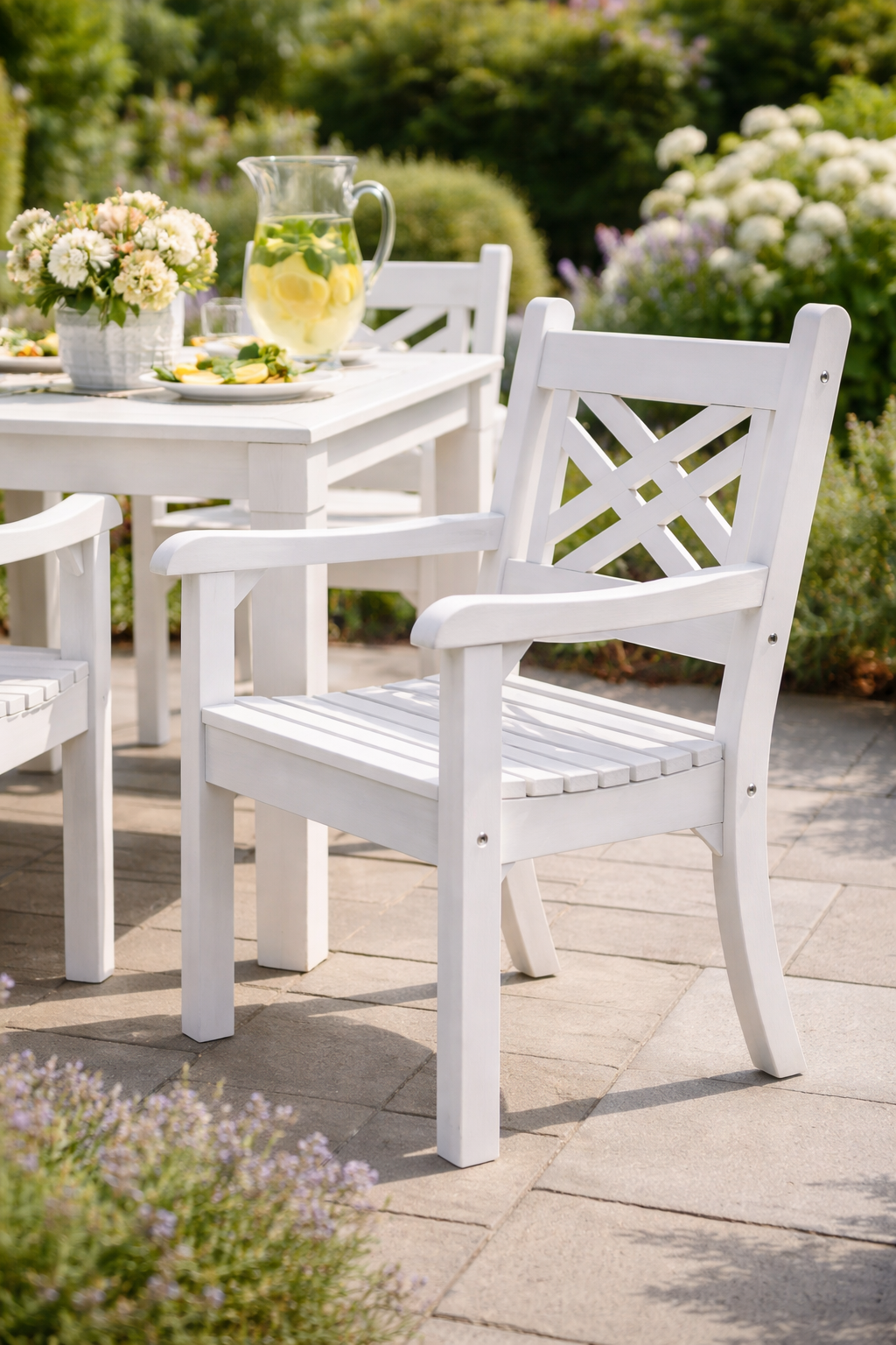 Winawood Speyside Square Dining Set