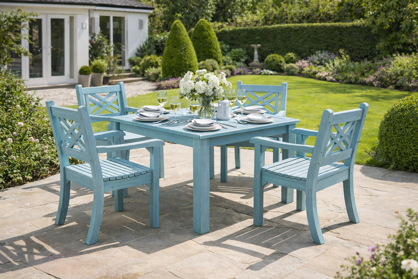 Winawood Speyside Square Dining Set