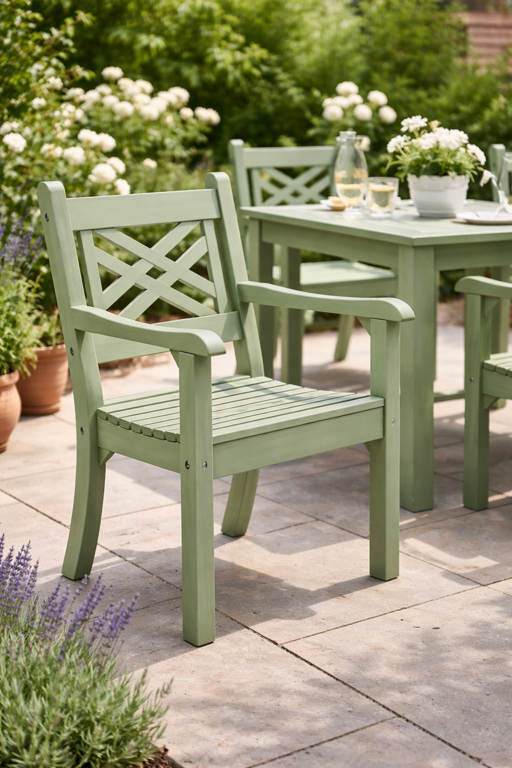 Winawood Speyside Square Dining Set