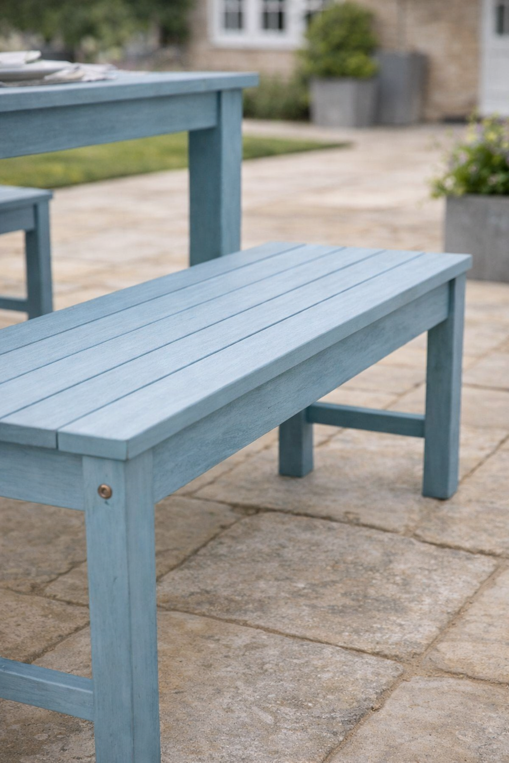 Winawood Sandwick Rectangular Dining Set with Backless Bench