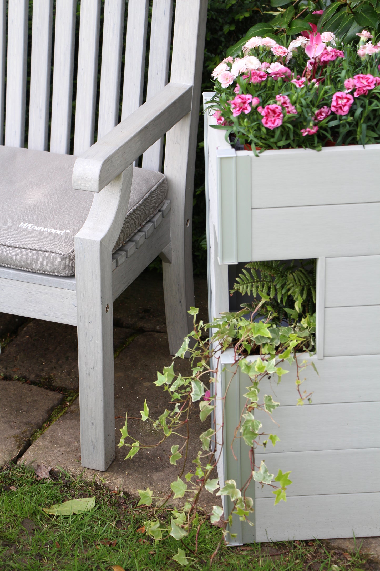 Winawood Wood Effect Pillar Planter