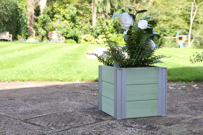 Winawood Wood Effect Small Cube Planter