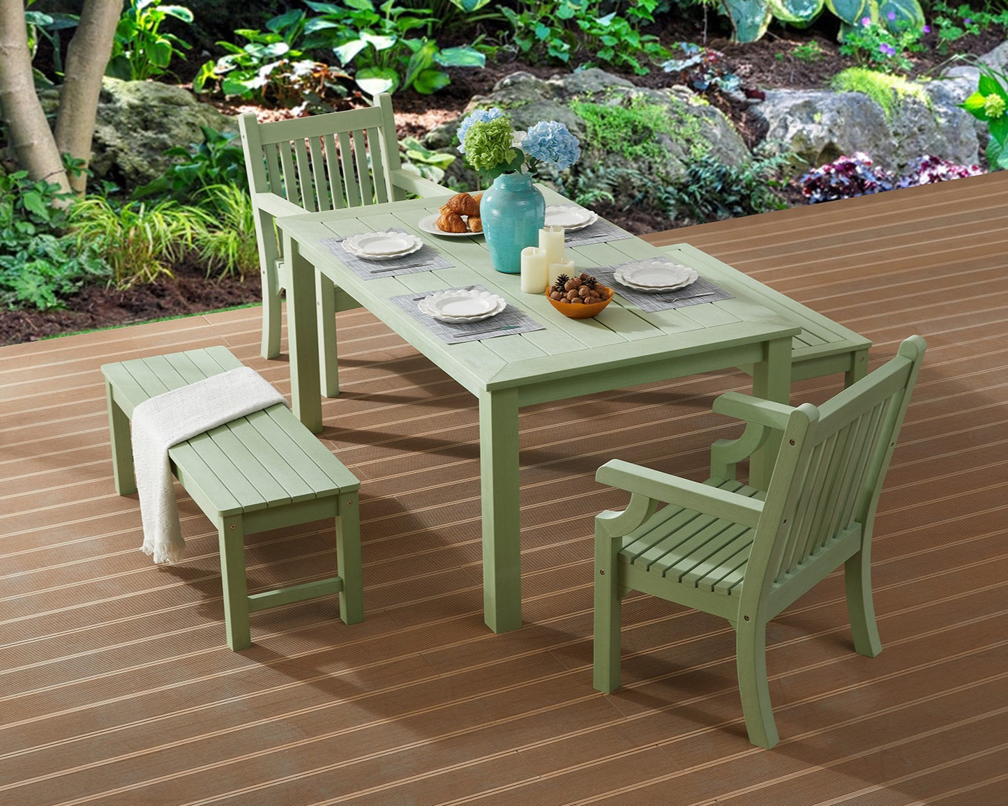 Recycled plastic Weatherproof Winawood garden furniture